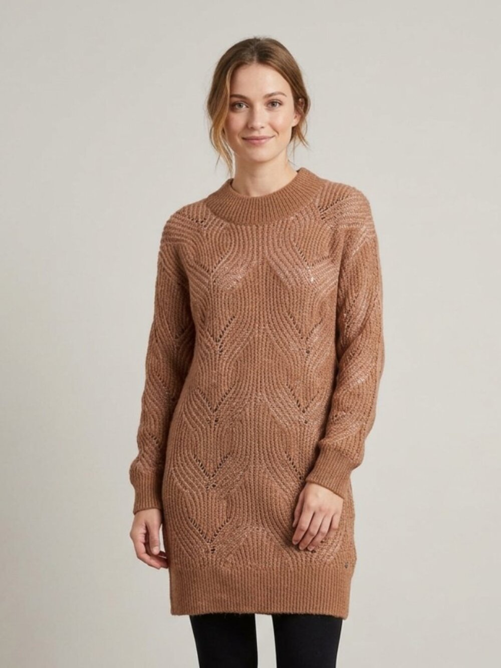 NWT Cream Oversized Knit Dress CRAliette in Toasted Rose Braid